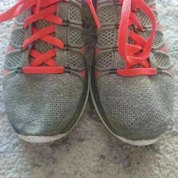 Nike Women’s Gray & Pink Flyknit Lunar 2 Lightweight Running & Training Shoe 7.5 - Picture 16 of 16